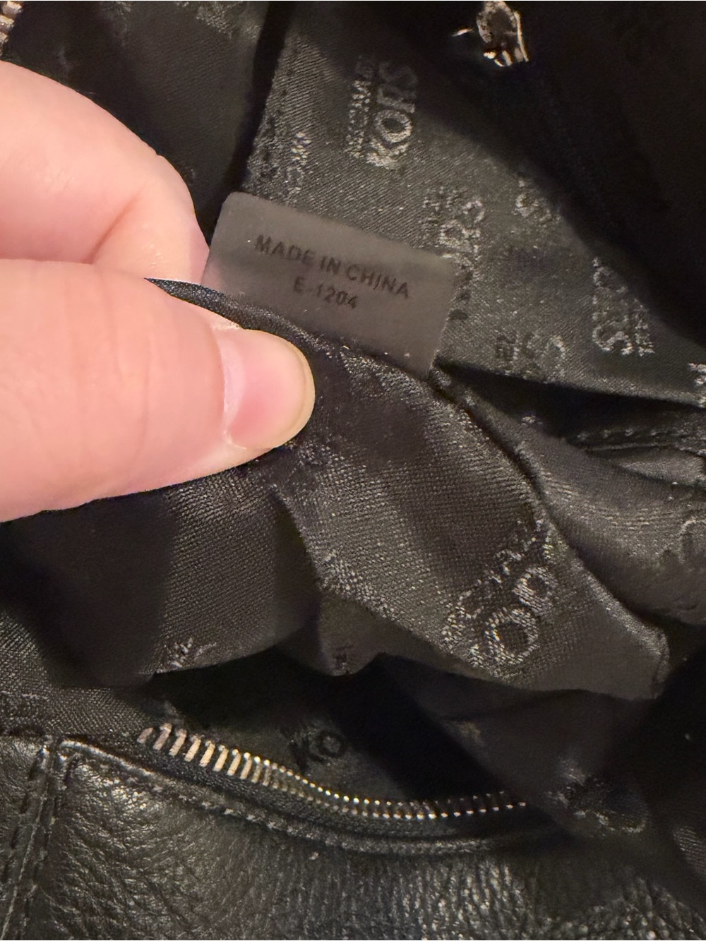 Michael Kors black pebbled leather hobo shoulder bag - Picture 6 of 7